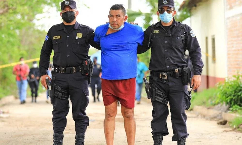 Ούγο Οσόριο: O ''τρόμος'' του Ελ Σαλβαδόρ